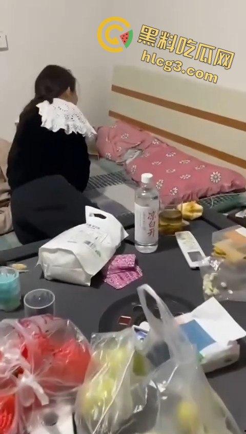 捉奸捉到奸夫淫妇现场！网友发问：为啥不先离婚？-5