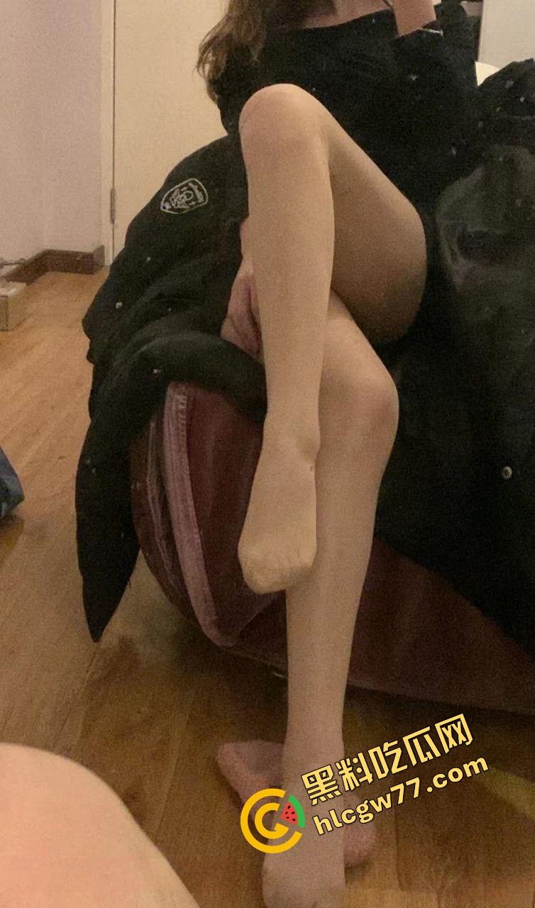 长沙校花『凯雯』私底下是小母狗?美拍背后的骚气日常曝光,被爆射到屁股发烫!-6