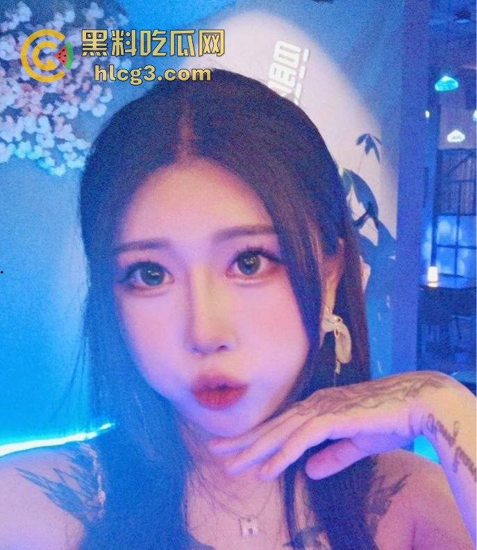 瓜友投稿：重庆江北区观音桥双飞高颜值姐妹花，极致享受让人回味无穷，真的是酸了！-2